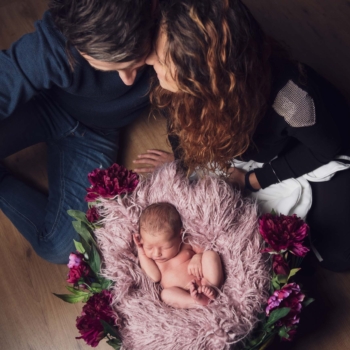 NEWBORN (5)